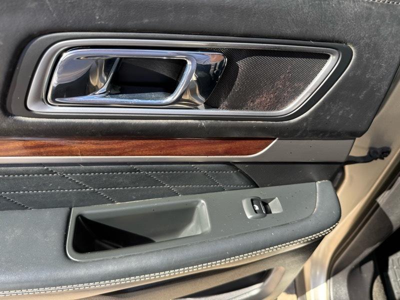 Ford Explorer Platinum AWD 2017