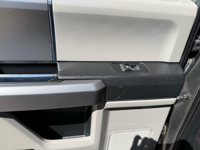 Ford F-150 XLT SuperCrew 5.5-ft. Bed 4WD 2017