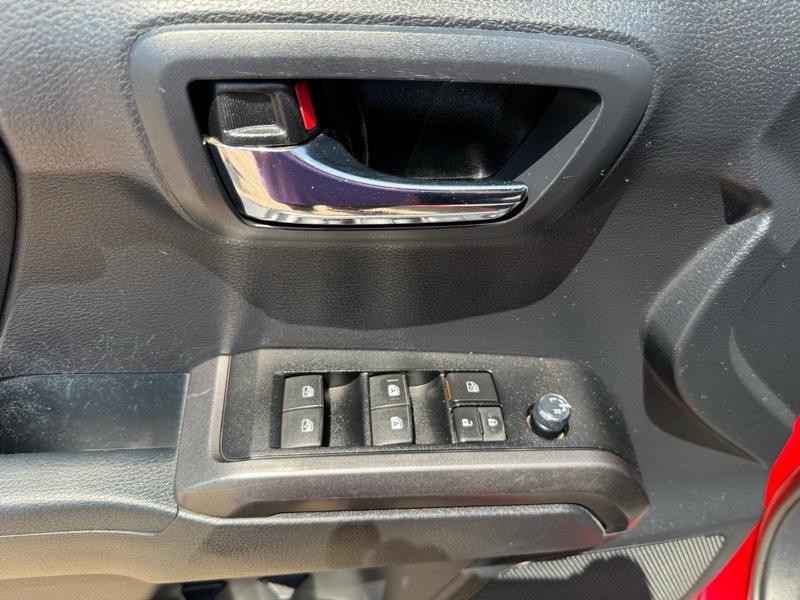 Toyota Tacoma  2017