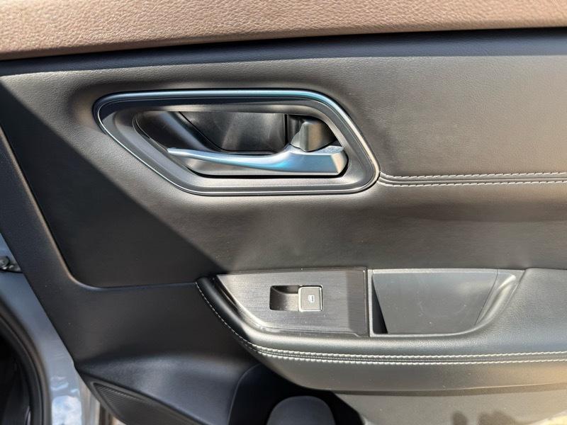 Nissan Rogue Platinum AWD 2022