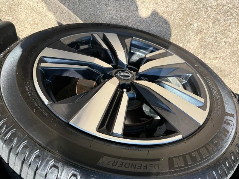 Nissan Rogue Platinum AWD 2022