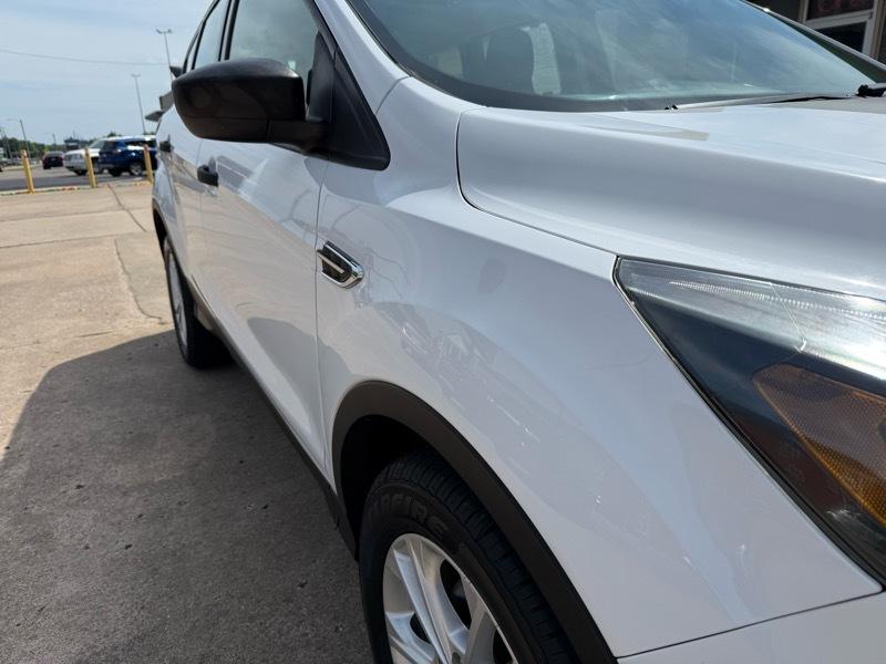 Ford Escape S FWD 2019