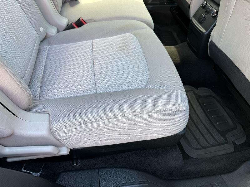 Ford Explorer Base 4WD 2018