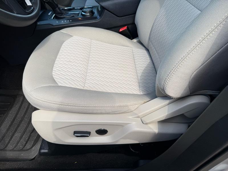 Subaru Outback 2.5i Limited 2011