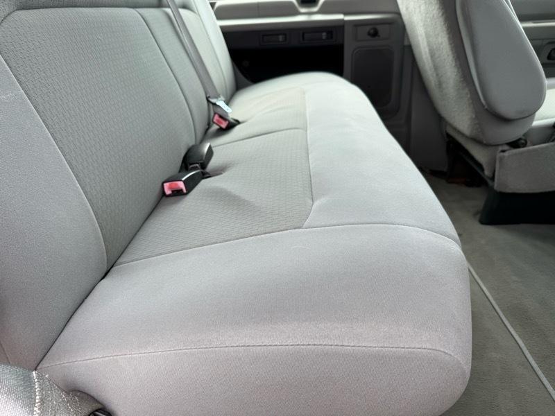 Ford Econoline E-150 XLT 2009