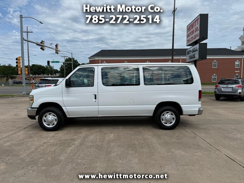 Ford Econoline E-150 XLT 2009