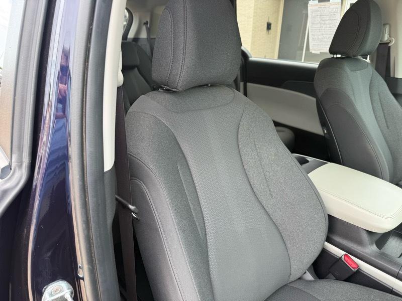 Kia Carnival LX Seat Package 2022