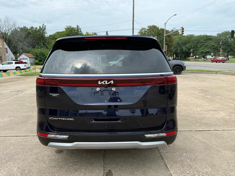 Kia Carnival LX Seat Package 2022