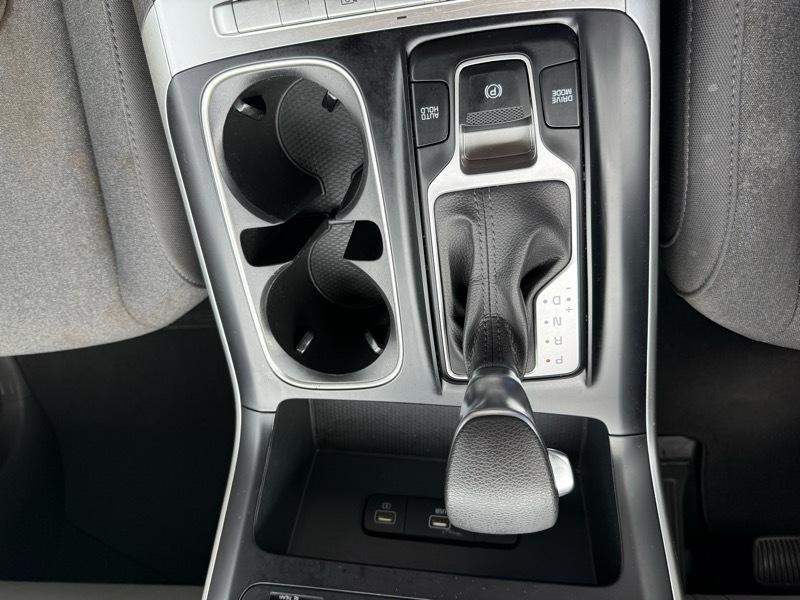 Kia Carnival LX Seat Package 2022