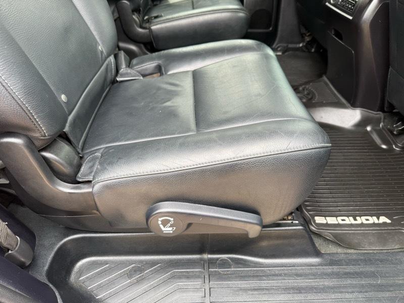 Toyota Sequoia TRD Sport 4WD 2018