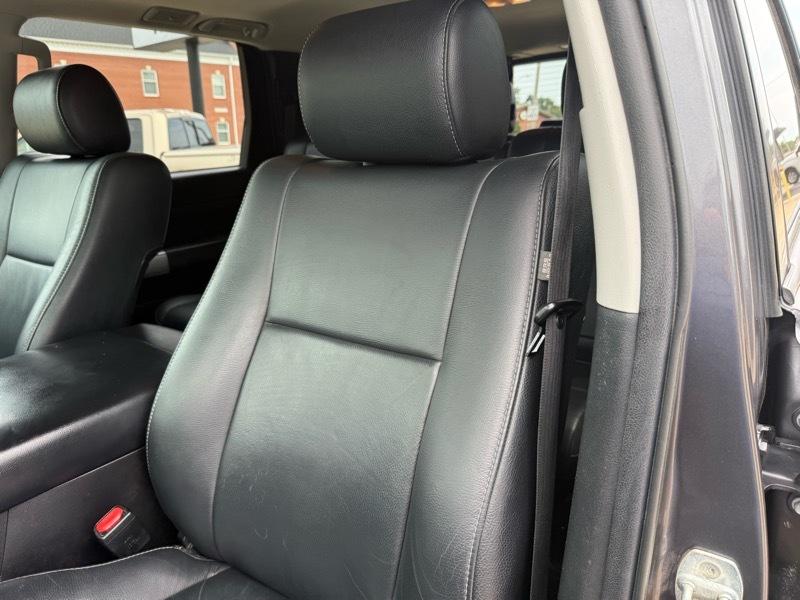 Toyota Sequoia TRD Sport 4WD 2018