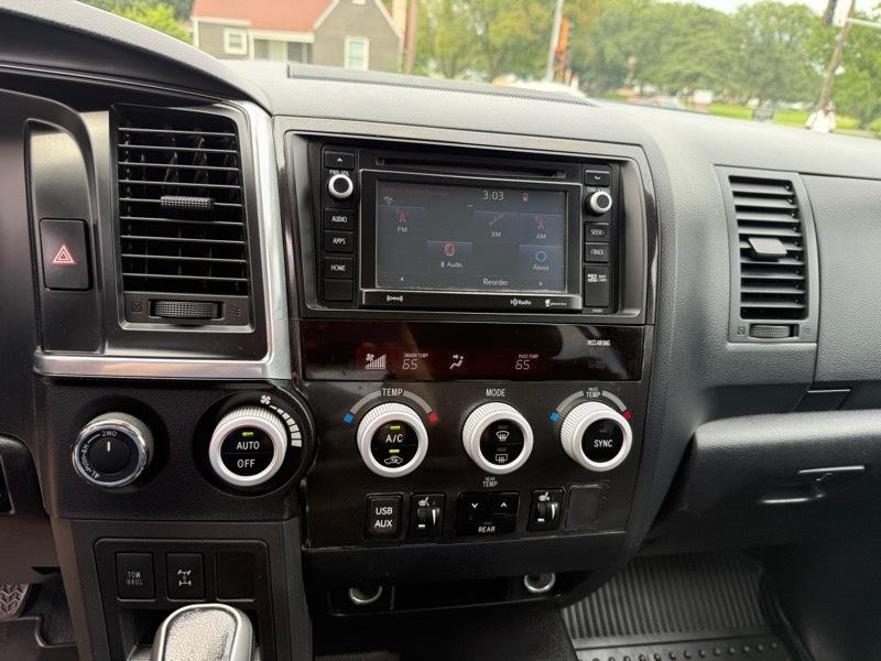 Toyota Sequoia TRD Sport 4WD 2018