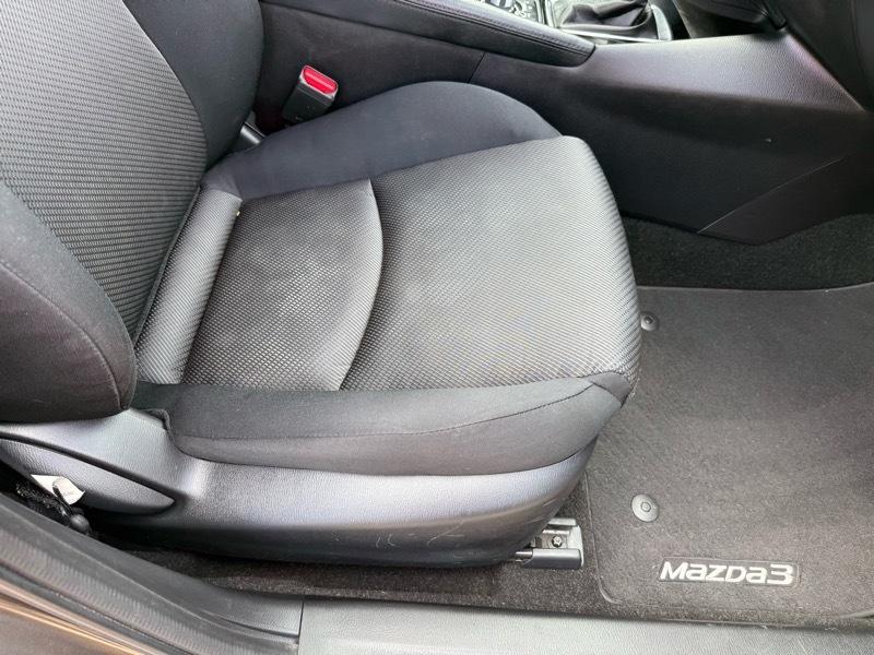 Mazda MAZDA3 i Sport AT 5-Door 2017