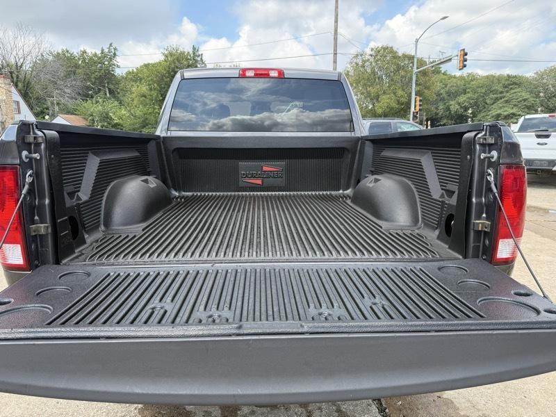 RAM 1500 Tradesman Quad Cab 2WD 2018