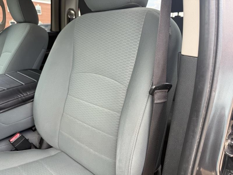 RAM 1500 Tradesman Quad Cab 2WD 2018