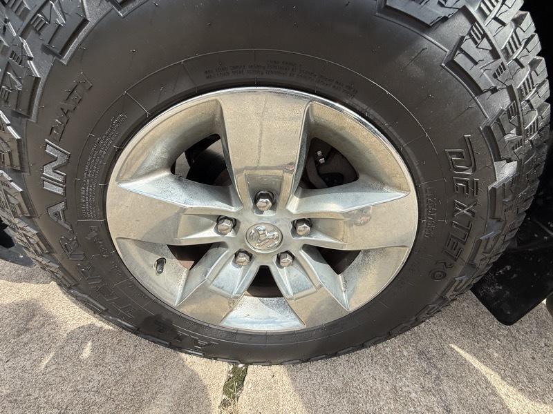 RAM 1500 Tradesman Quad Cab 2WD 2018