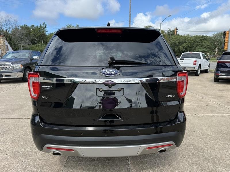 Ford Explorer 4dr XLT 4WD 2017