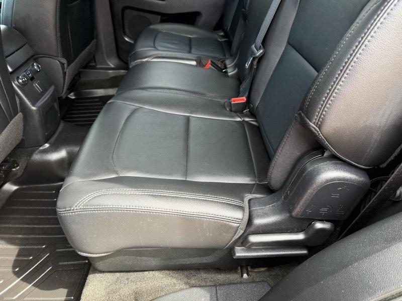 Ford Explorer 4dr XLT 4WD 2017