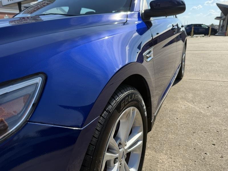 Ford Taurus SEL AWD 2015