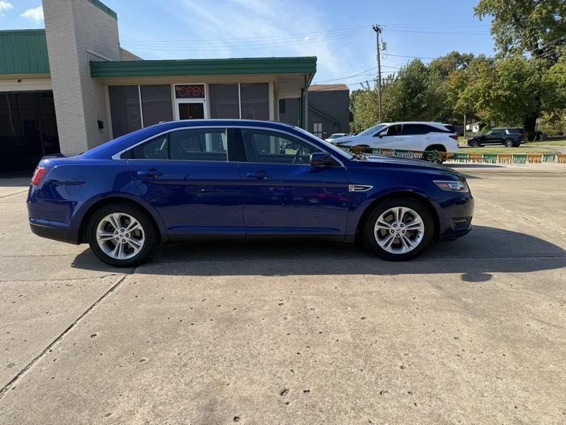 Ford Taurus SEL AWD 2015
