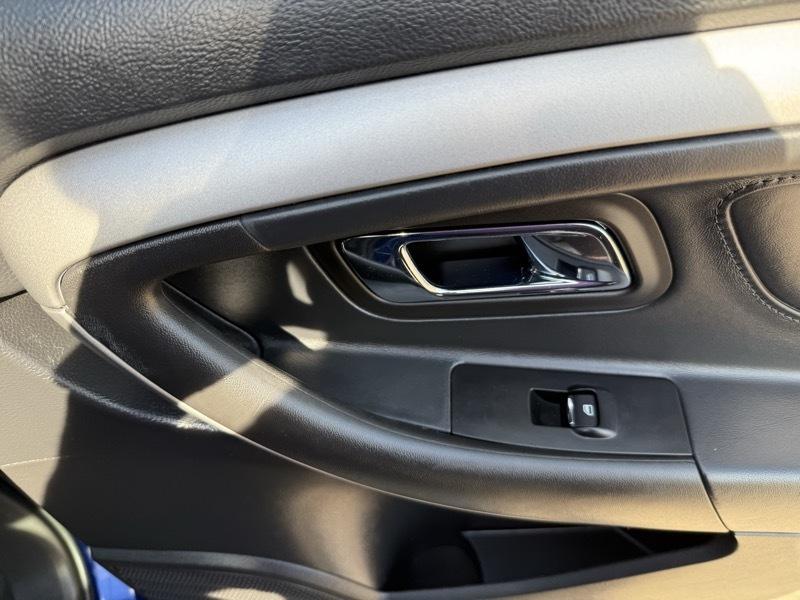 Ford Taurus SEL AWD 2015