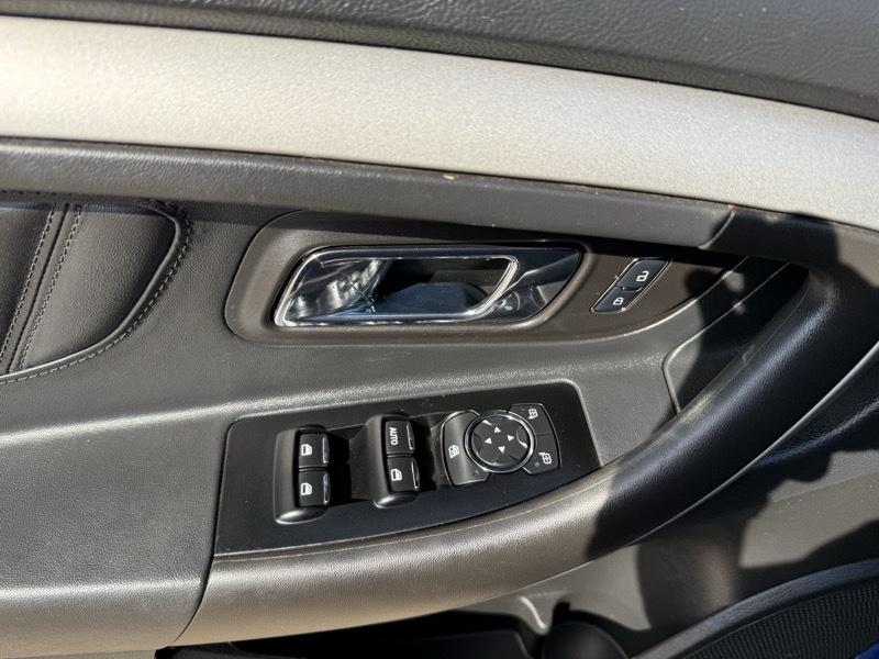 Ford Taurus SEL AWD 2015