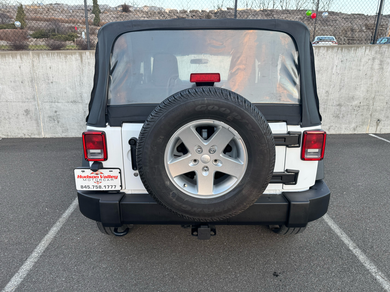 Jeep Wrangler Sport 4WD 2015