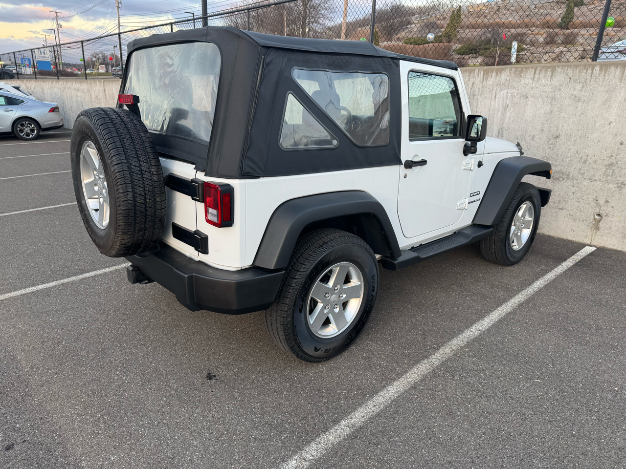 Jeep Wrangler Sport 4WD 2015