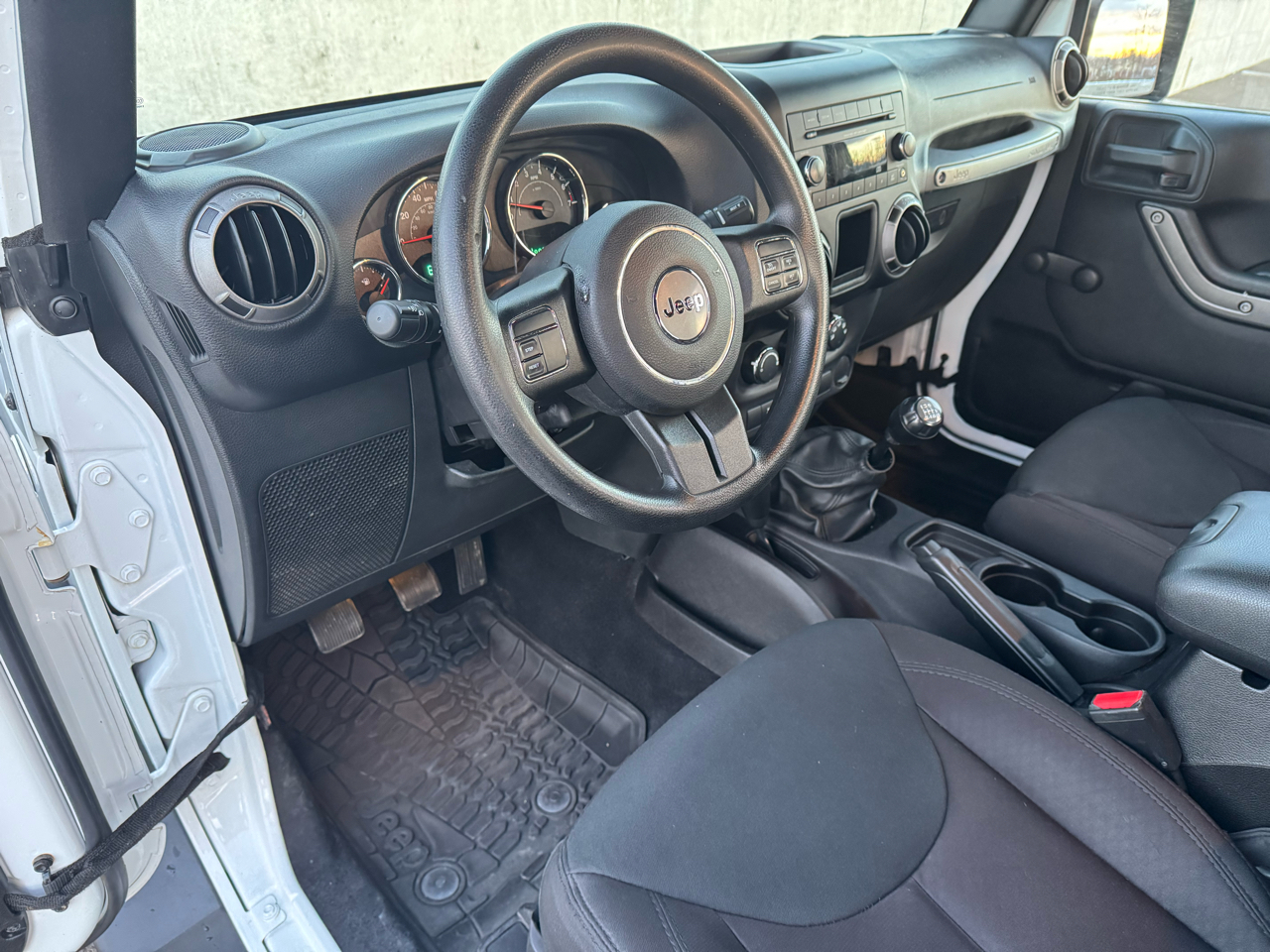 Jeep Wrangler Sport 4WD 2015