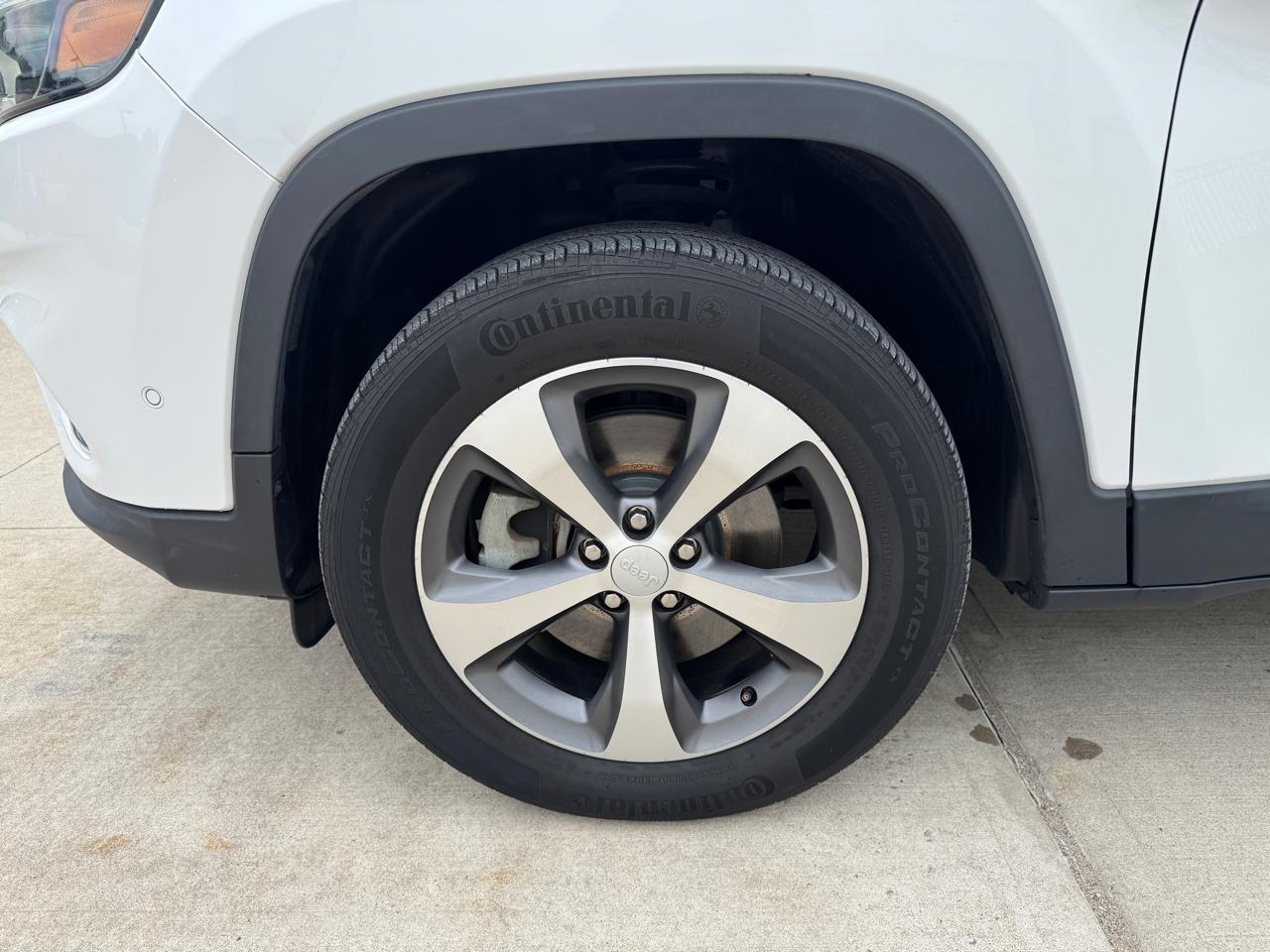 Jeep Cherokee Limited 4WD 2021