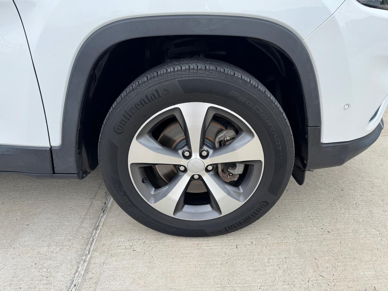 Jeep Cherokee Limited 4WD 2021