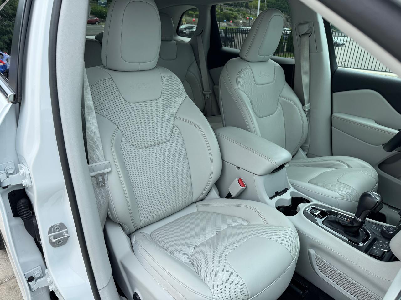 Jeep Cherokee Limited 4WD 2021