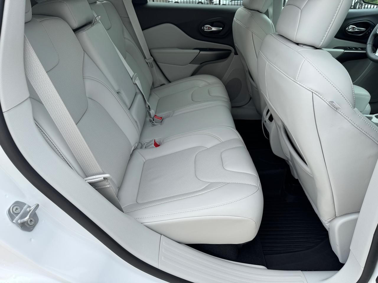 Jeep Cherokee Limited 4WD 2021