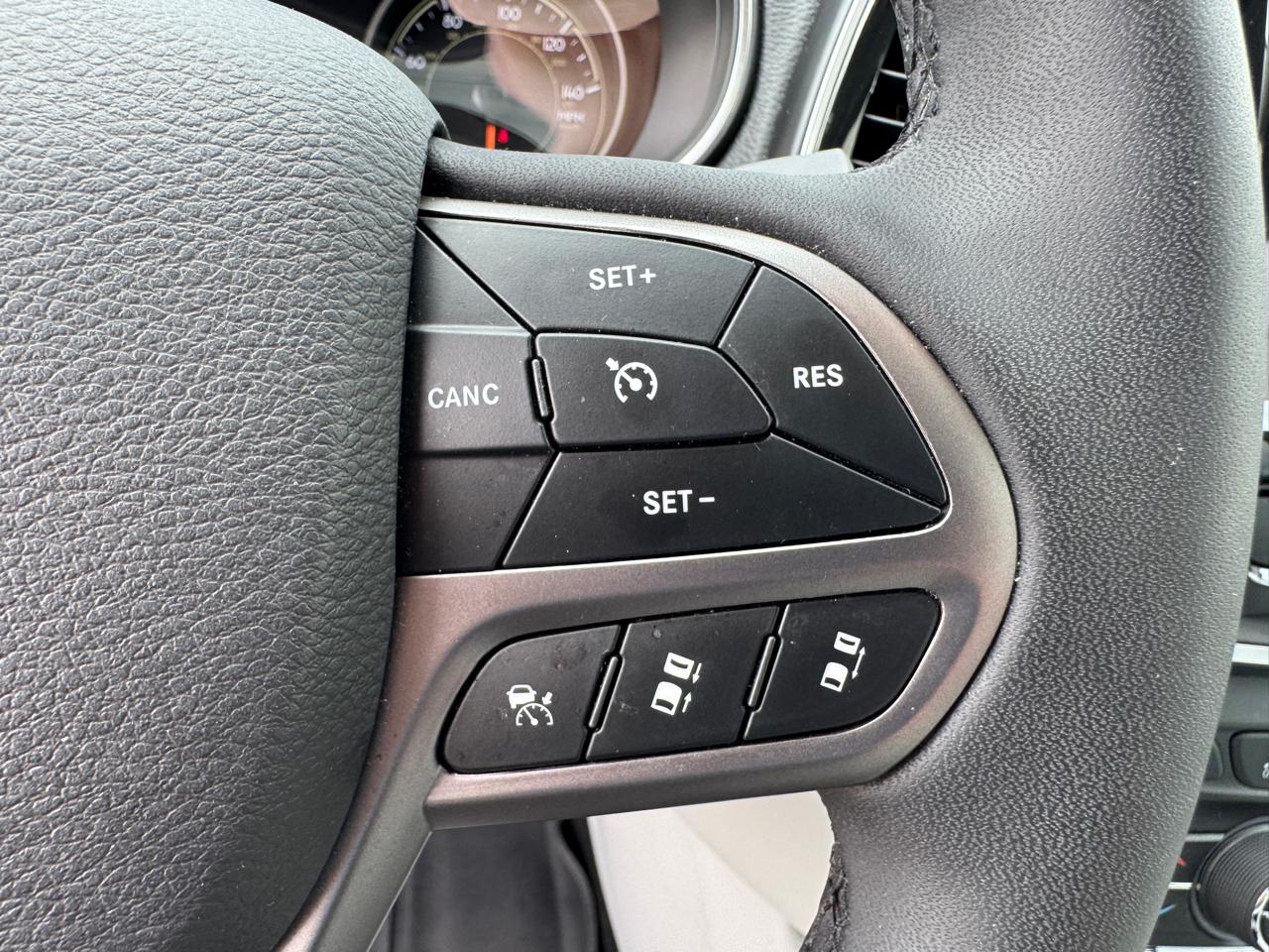 Jeep Cherokee Limited 4WD 2021