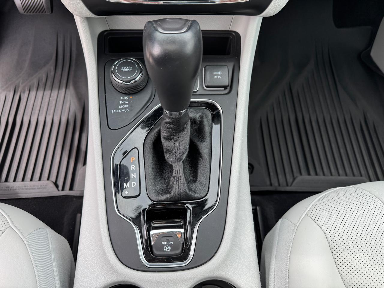 Jeep Cherokee Limited 4WD 2021