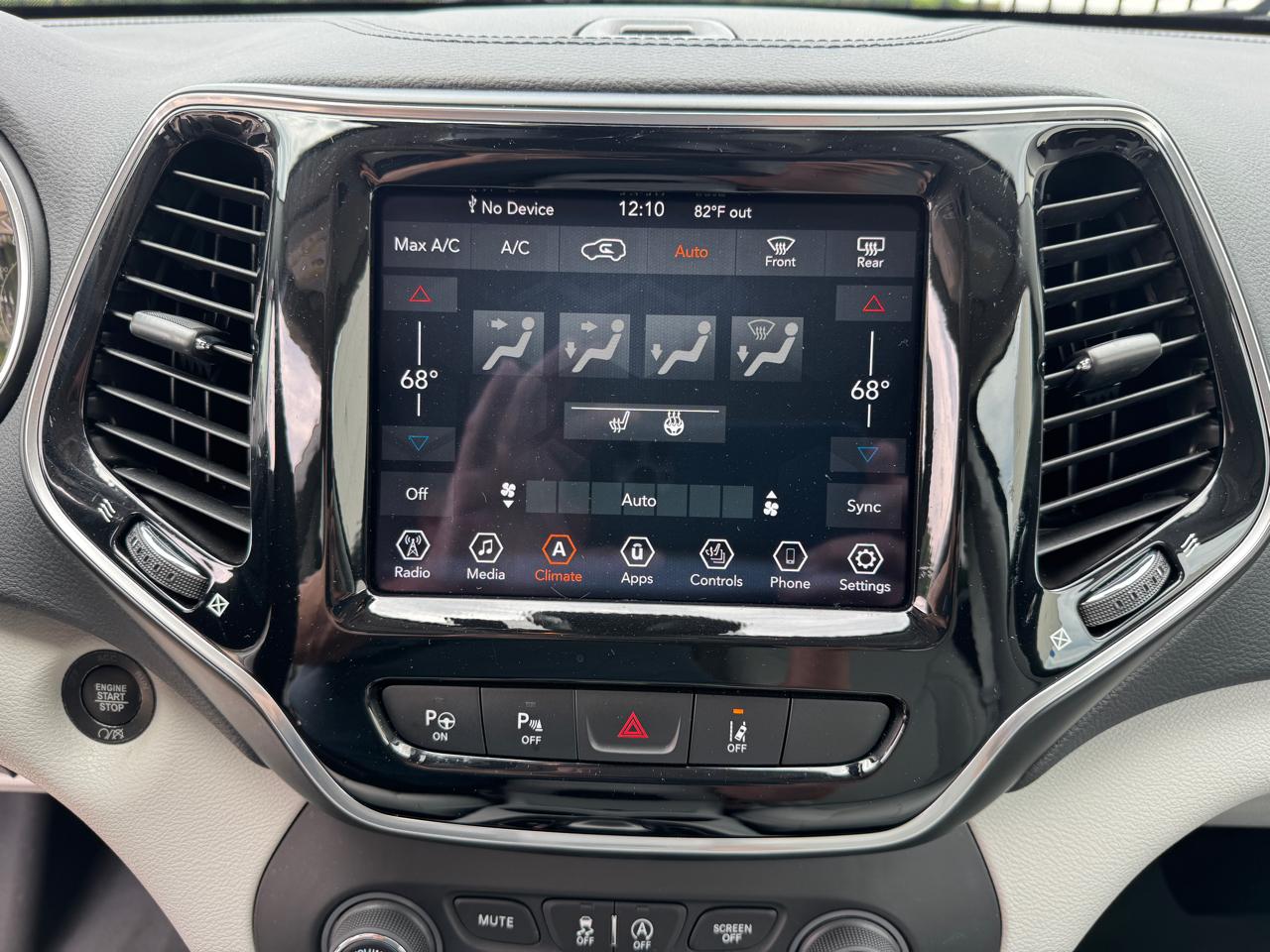 Jeep Cherokee Limited 4WD 2021