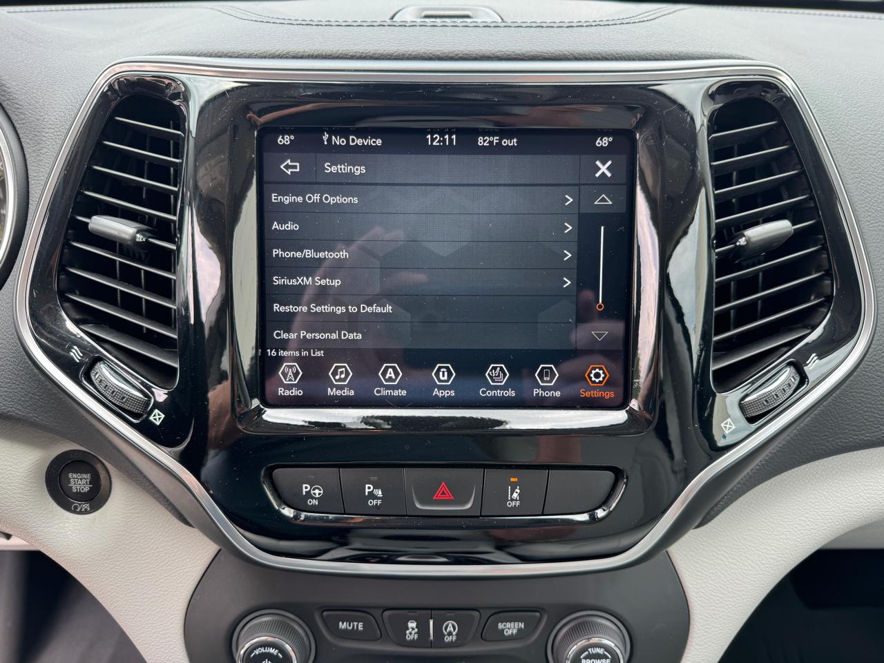 Jeep Cherokee Limited 4WD 2021
