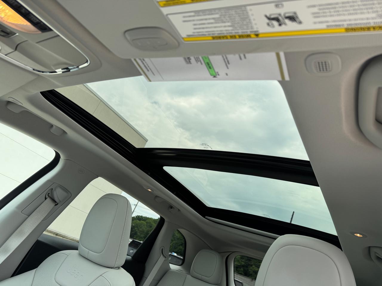 Jeep Cherokee Limited 4WD 2021