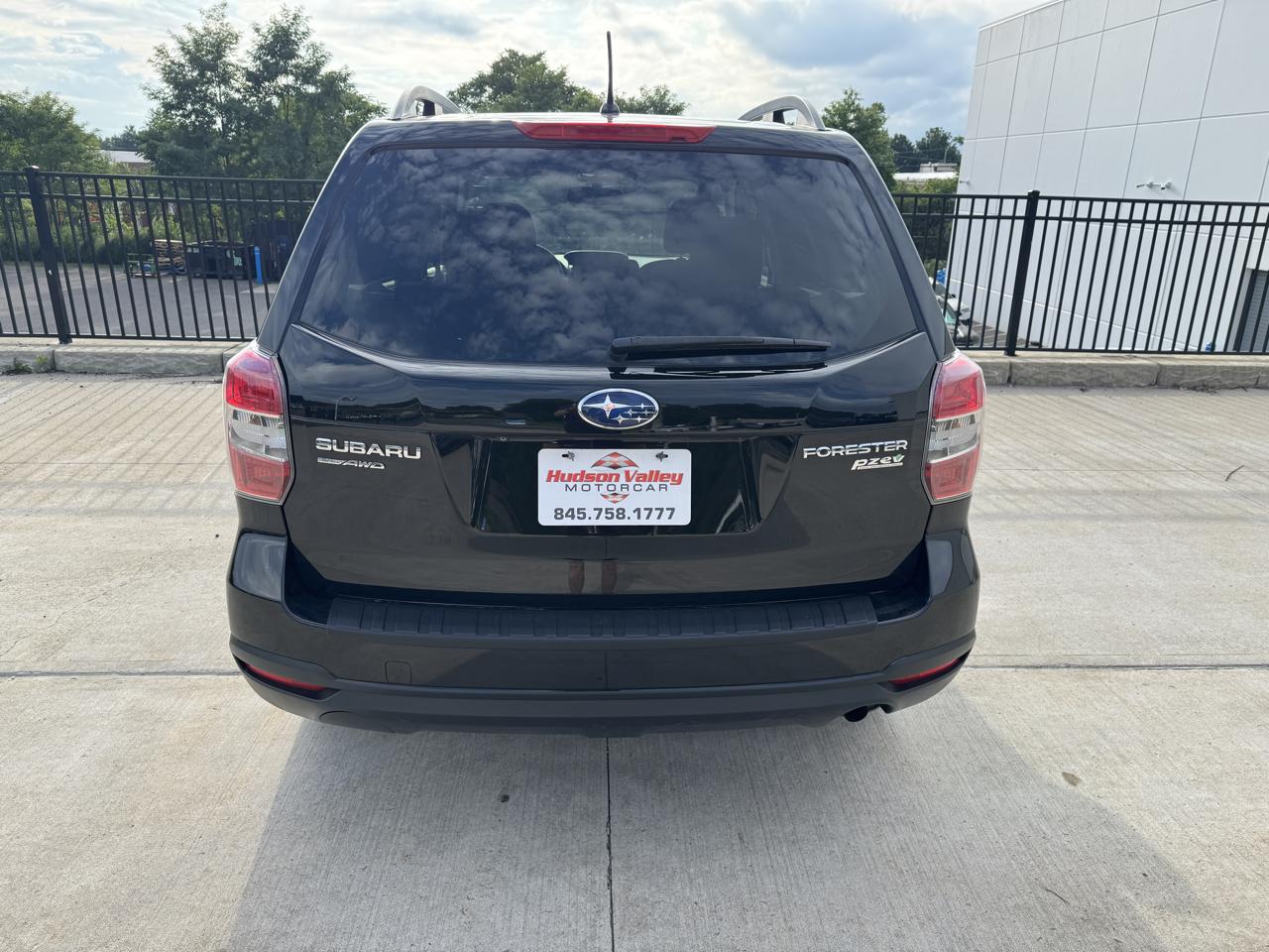 Subaru Forester 2.5i Premium 2015