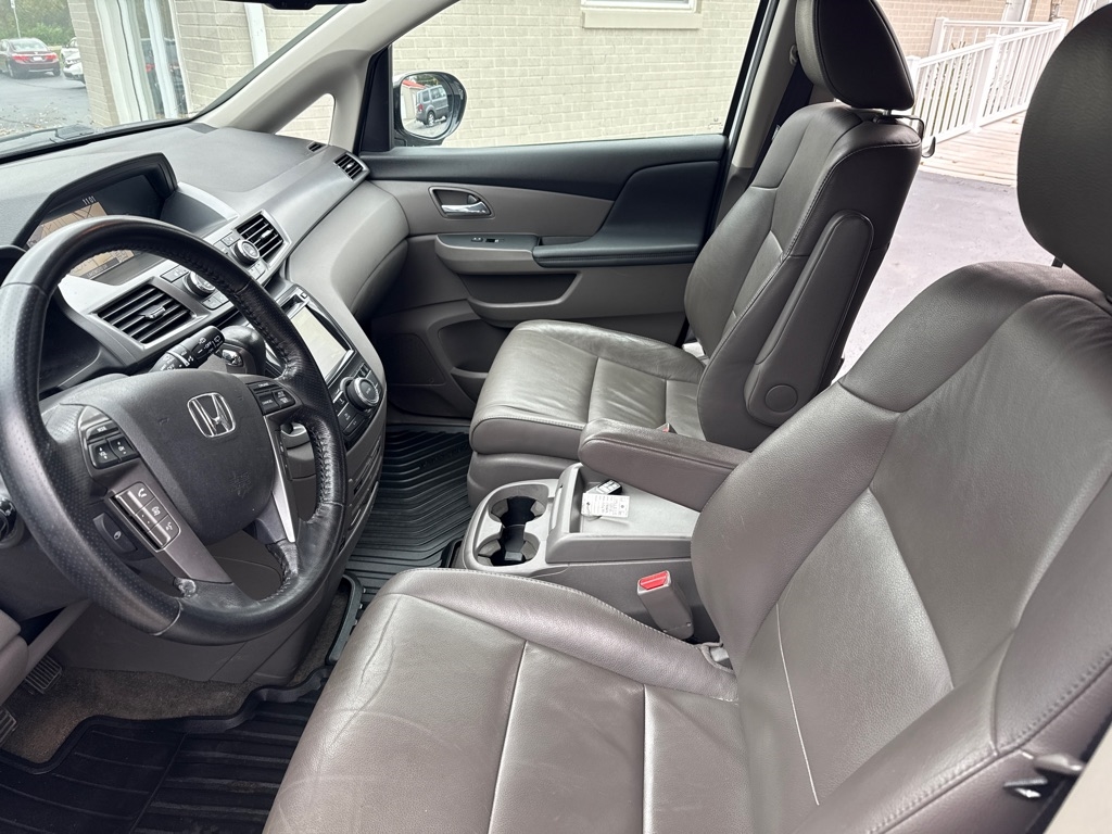 Honda Odyssey Touring 2014