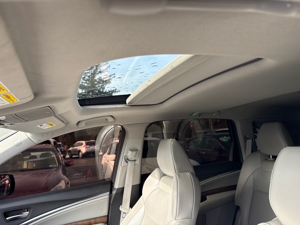 Acura MDX SH-AWD 9-Spd AT w/Tech Package 2020