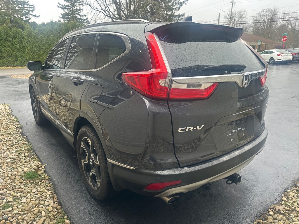 2017 Honda CR-V Touring photo 4