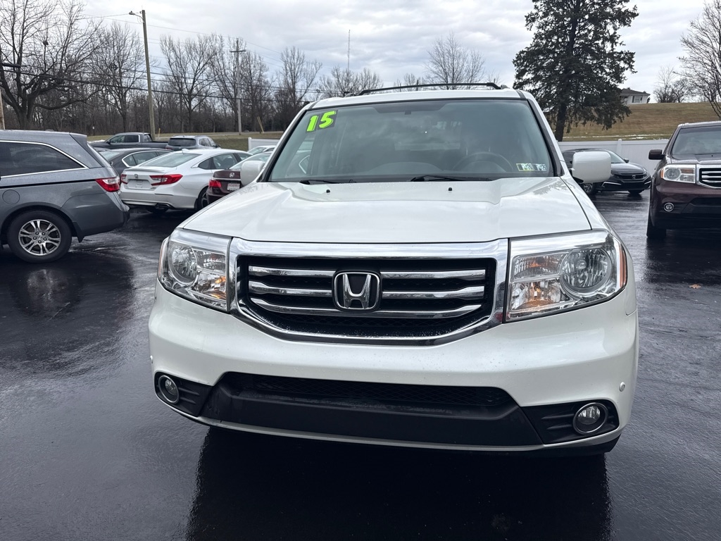 Honda Pilot Touring 4WD 5-Spd AT with DVD 2015