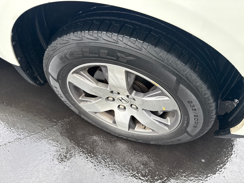 Honda Pilot Touring 4WD 5-Spd AT with DVD 2015