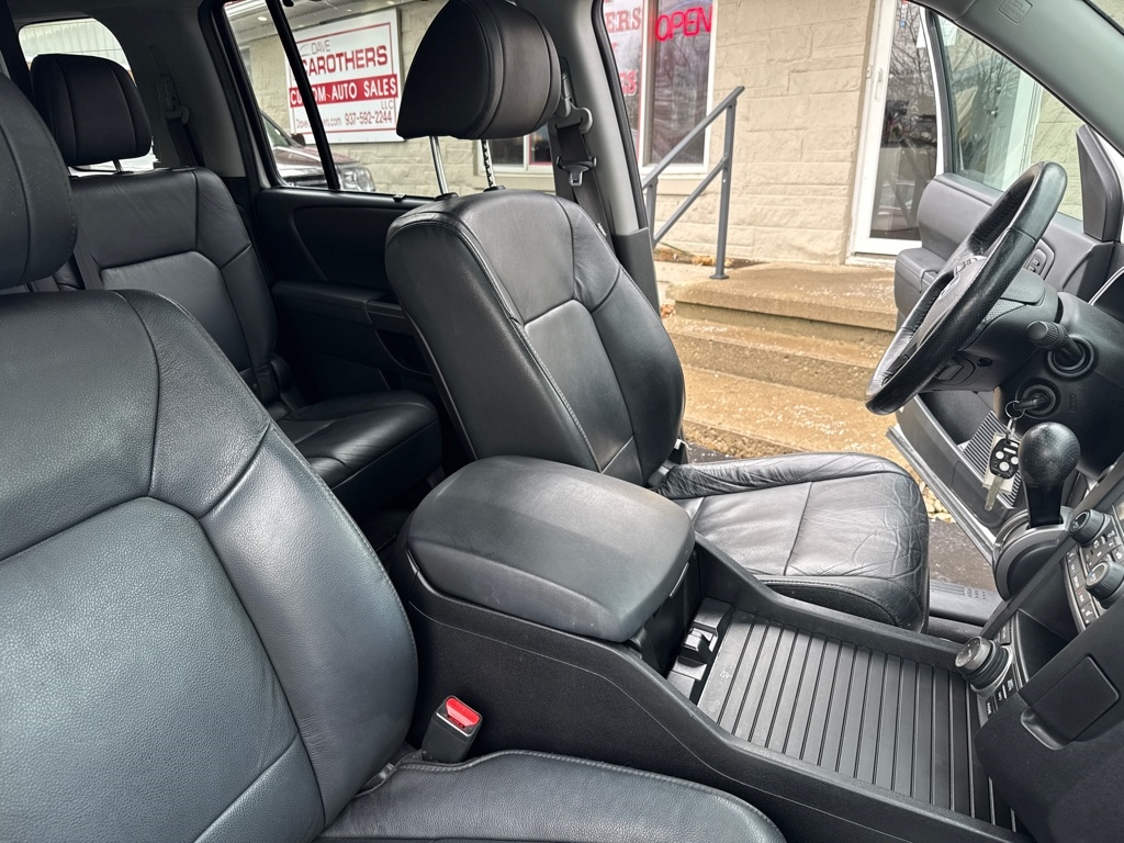 Honda Pilot Touring 4WD 5-Spd AT with DVD 2015