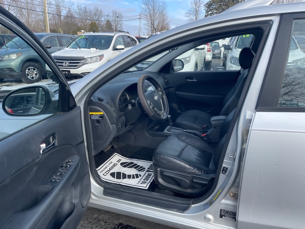 Hyundai Elantra Touring GLS Manual 2012