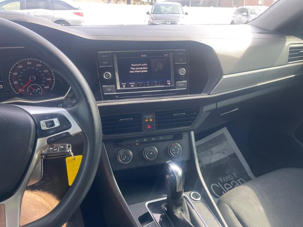 Volkswagen Jetta 1.4T S 8A 2019