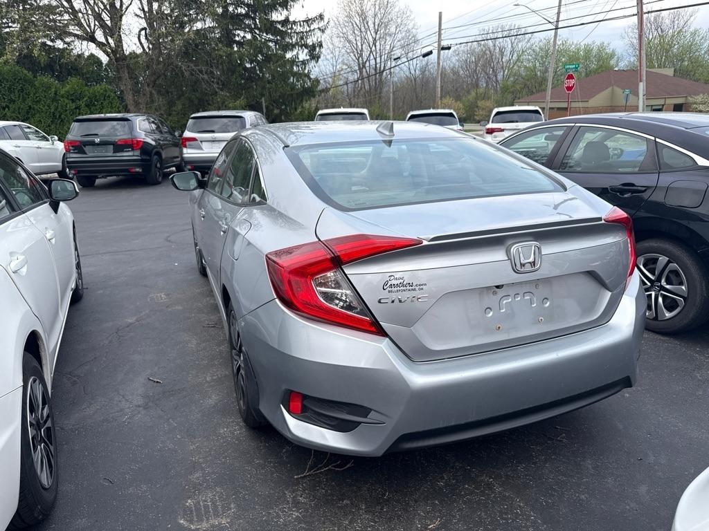 Honda Civic EX-T Sedan CVT 2016