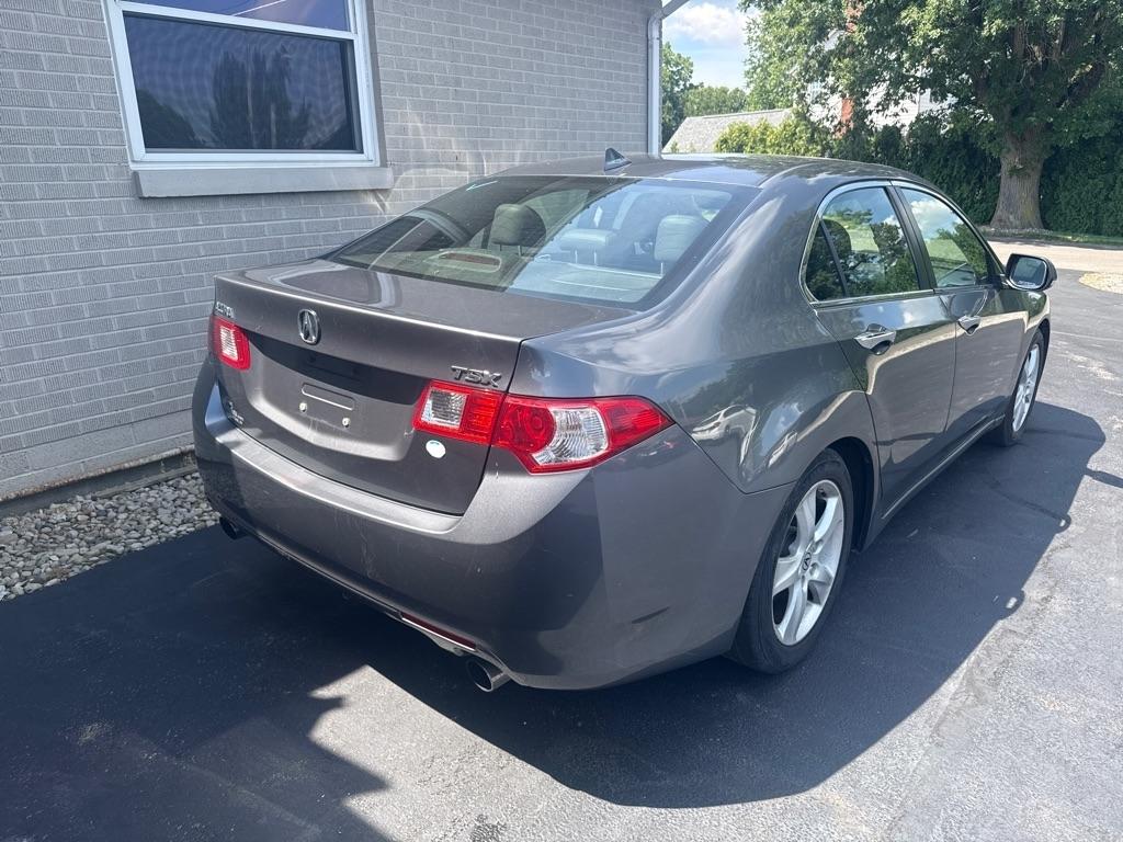 Acura TSX 5-speed AT 2010
