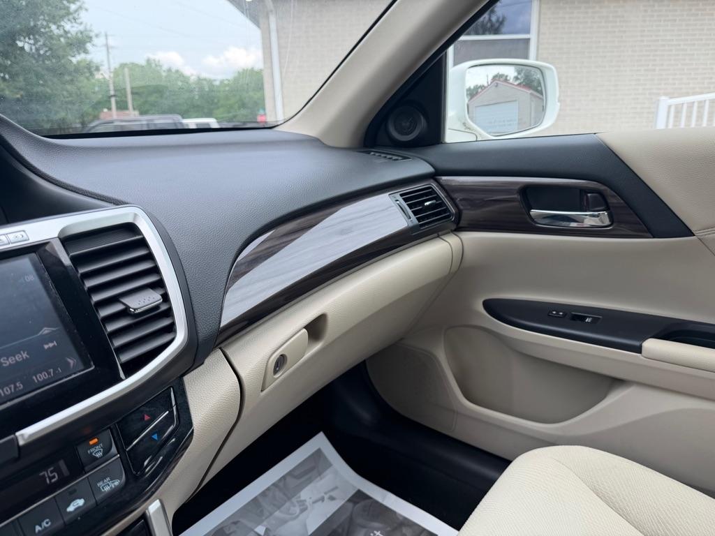 Honda Accord EX Sedan CVT 2016